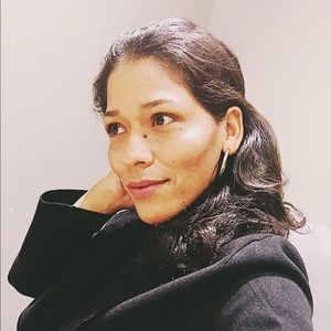 Meet your Posher, Eva